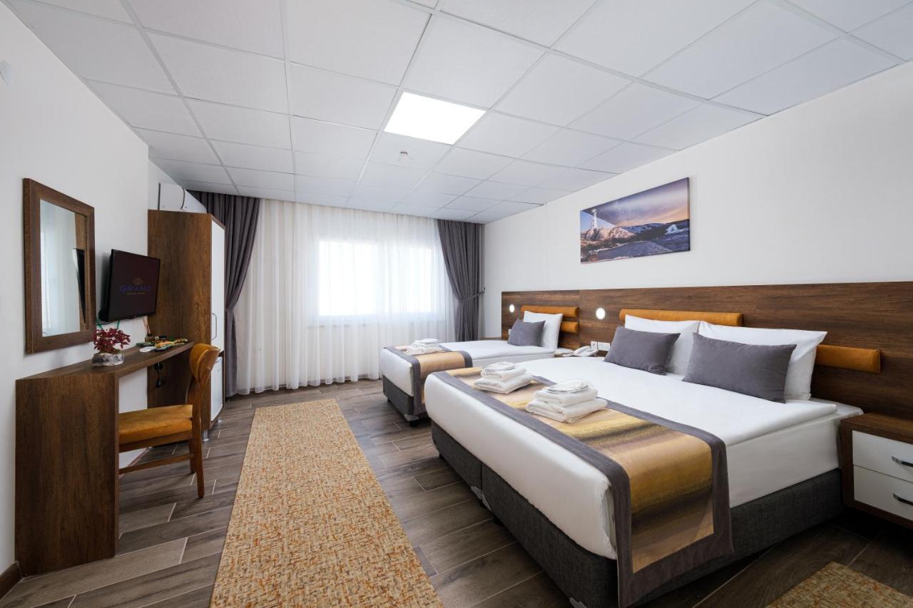 แกรนด์ กึลลึก โฮเต็ล Hotel อันตัลยา ภายนอก รูปภาพ