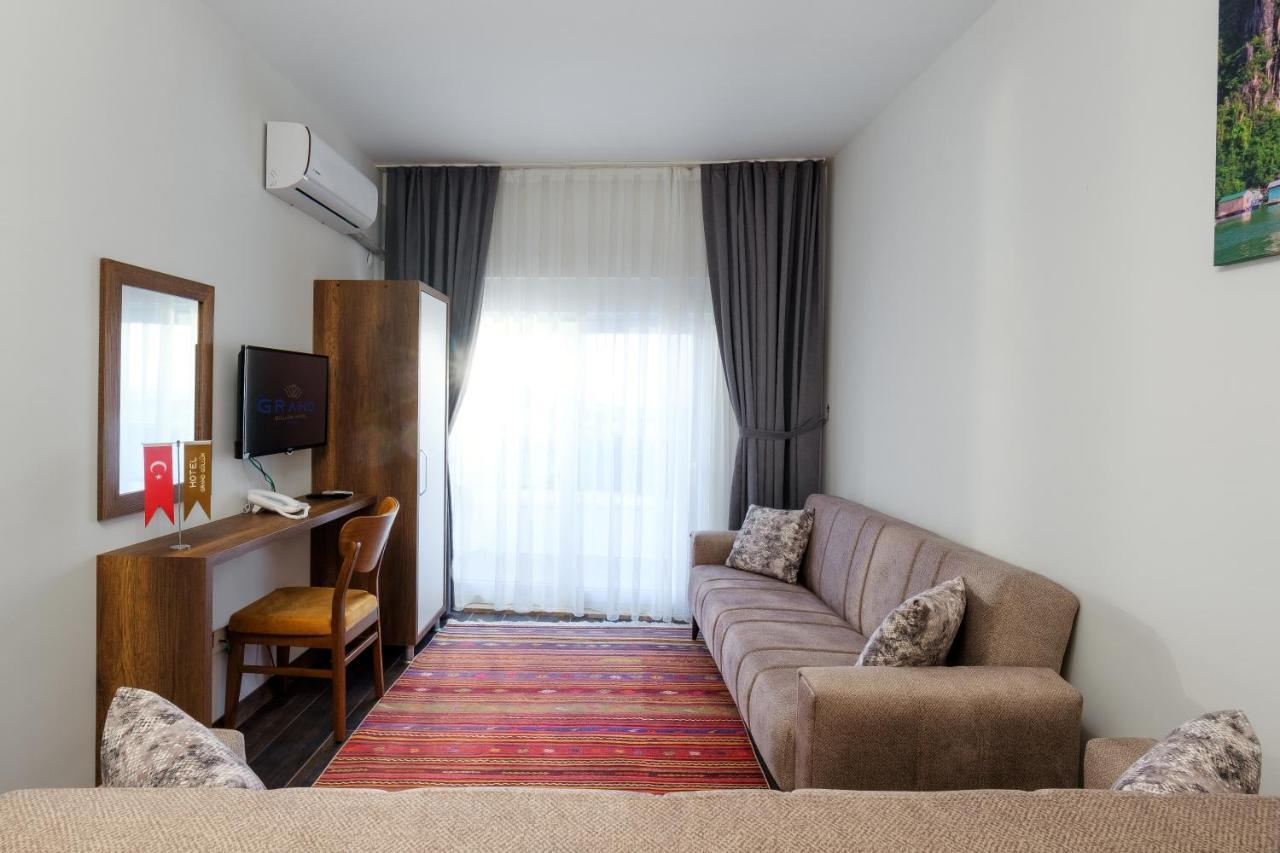 แกรนด์ กึลลึก โฮเต็ล Hotel อันตัลยา ภายนอก รูปภาพ